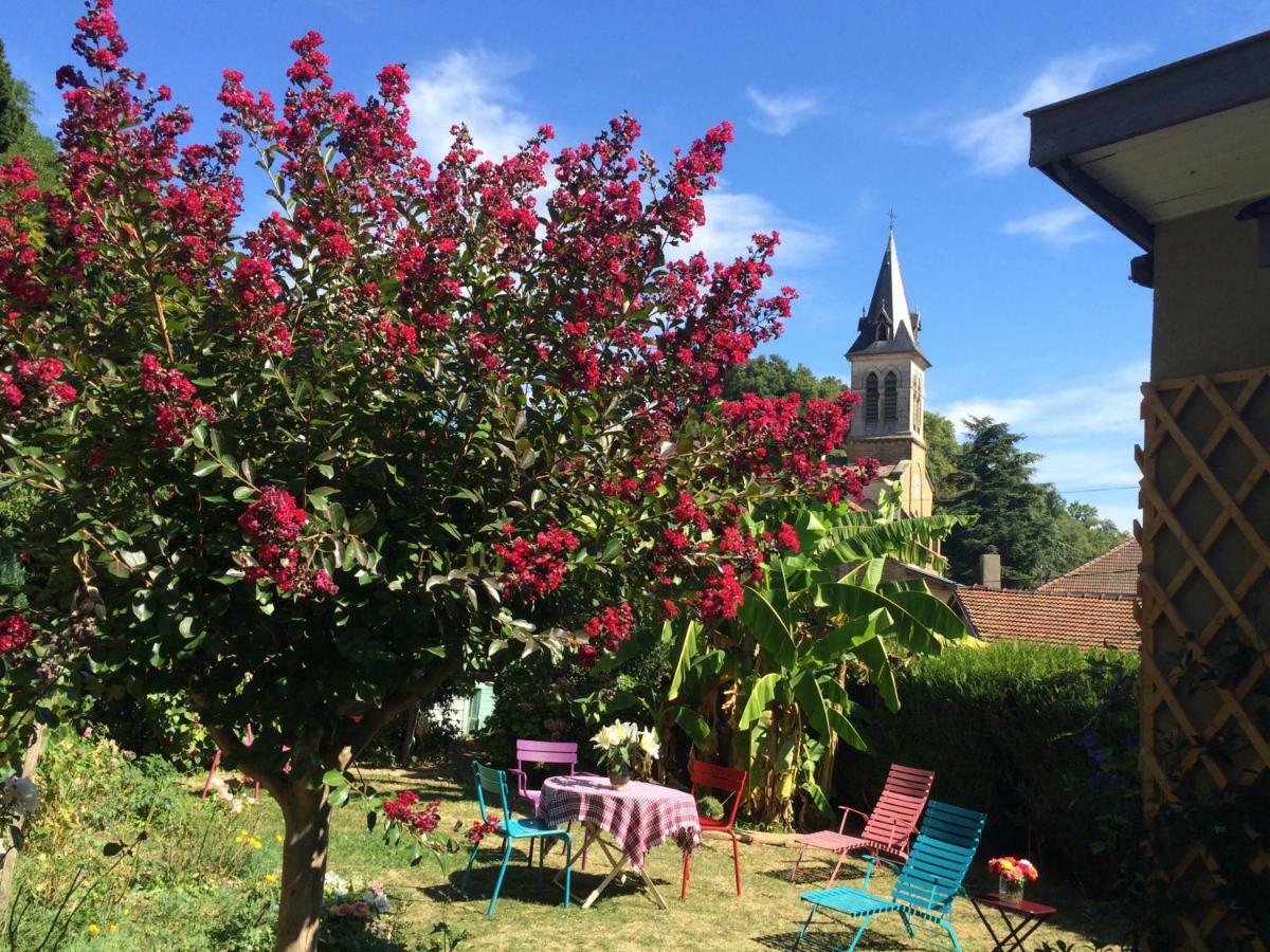 Chez L'Antiquaire Bed & Breakfast โอตรีฟส์ ภายนอก รูปภาพ